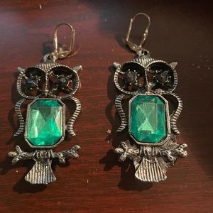 Custom made OWL EARRINGS WITH GREEN STONE
